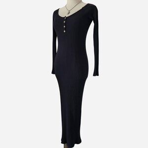Forever 21 black long sleeve ribbed maxi bodycon henley dress. Size Small.